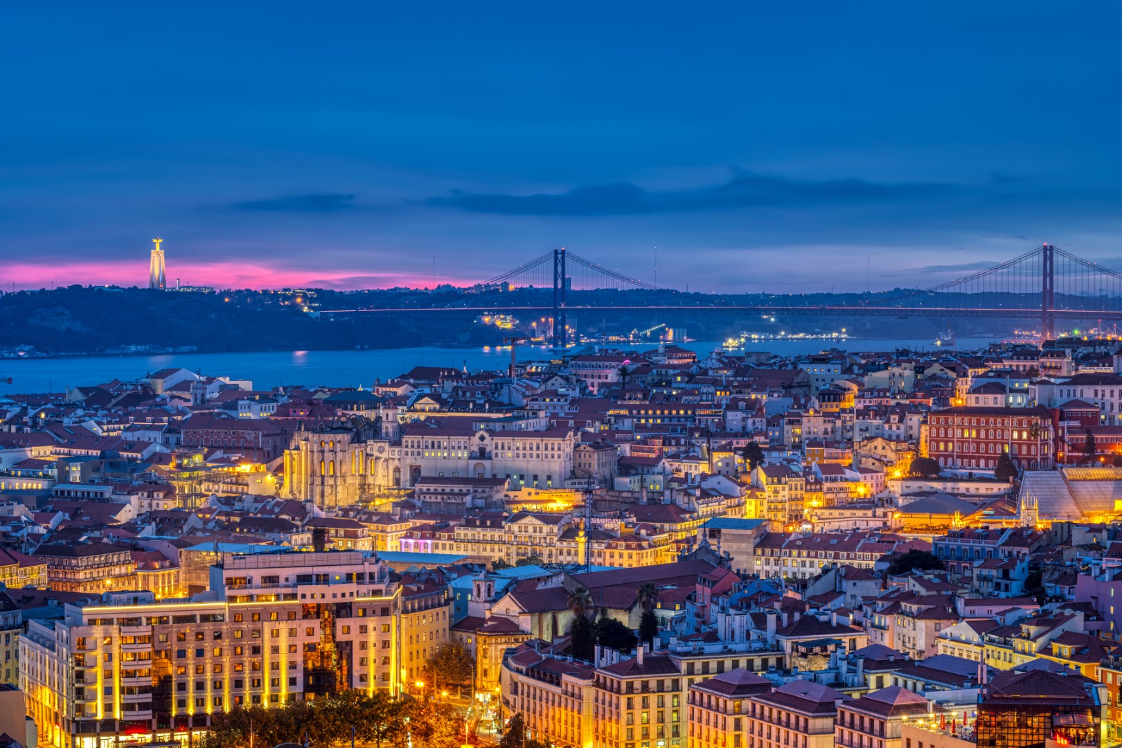 lumières de Lisbonne au Portugal